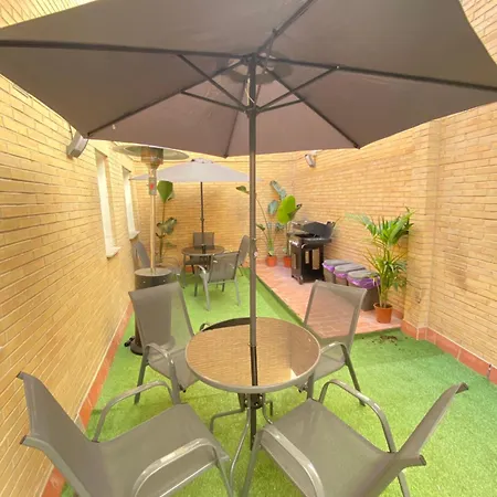 Futurotel Space Hostel *